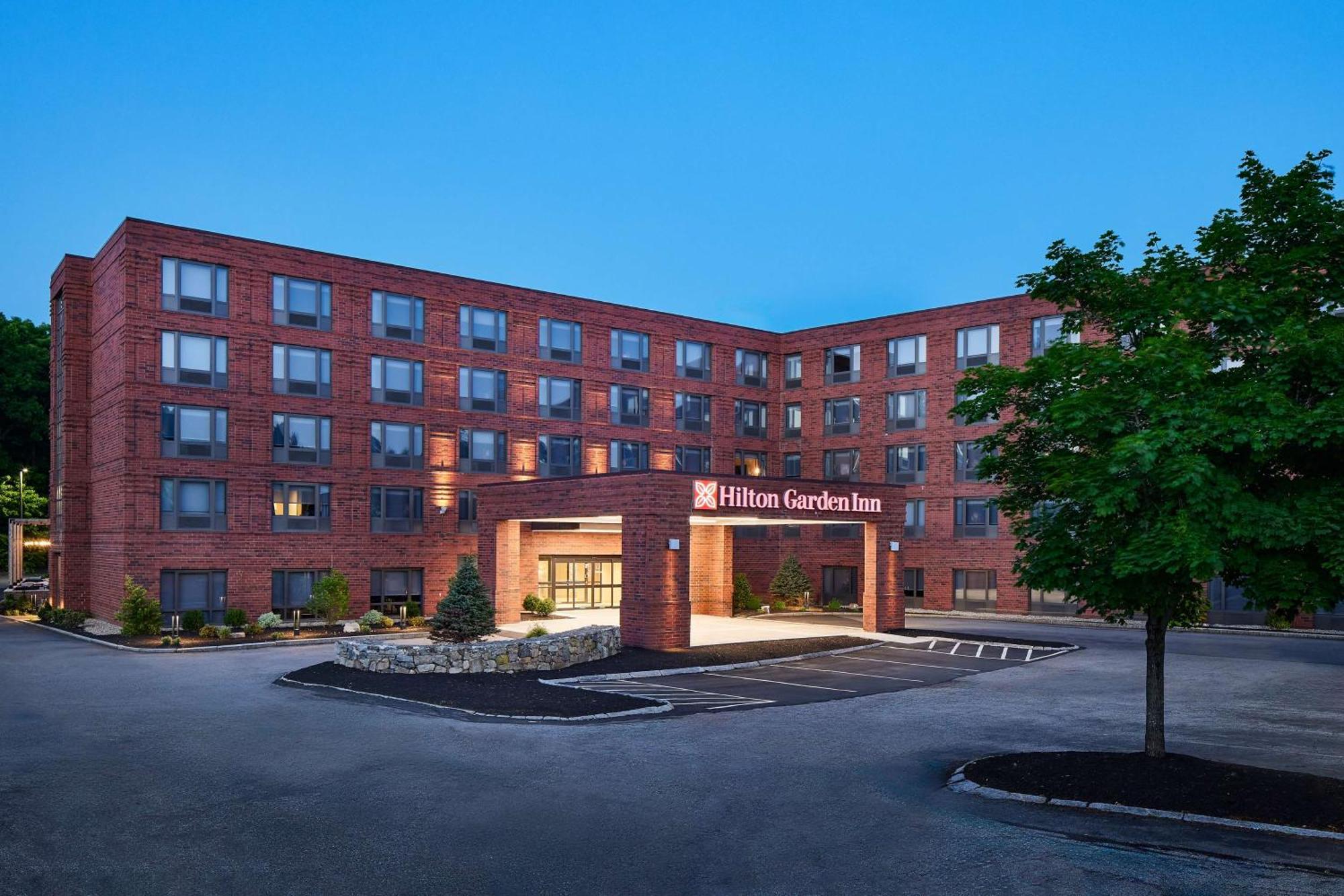 Hilton Garden Inn Tewksbury Andover Екстериор снимка